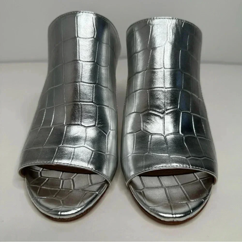 Pour La Victoire Silver Crocodile Slip-On Open Toe Heels Size 6
